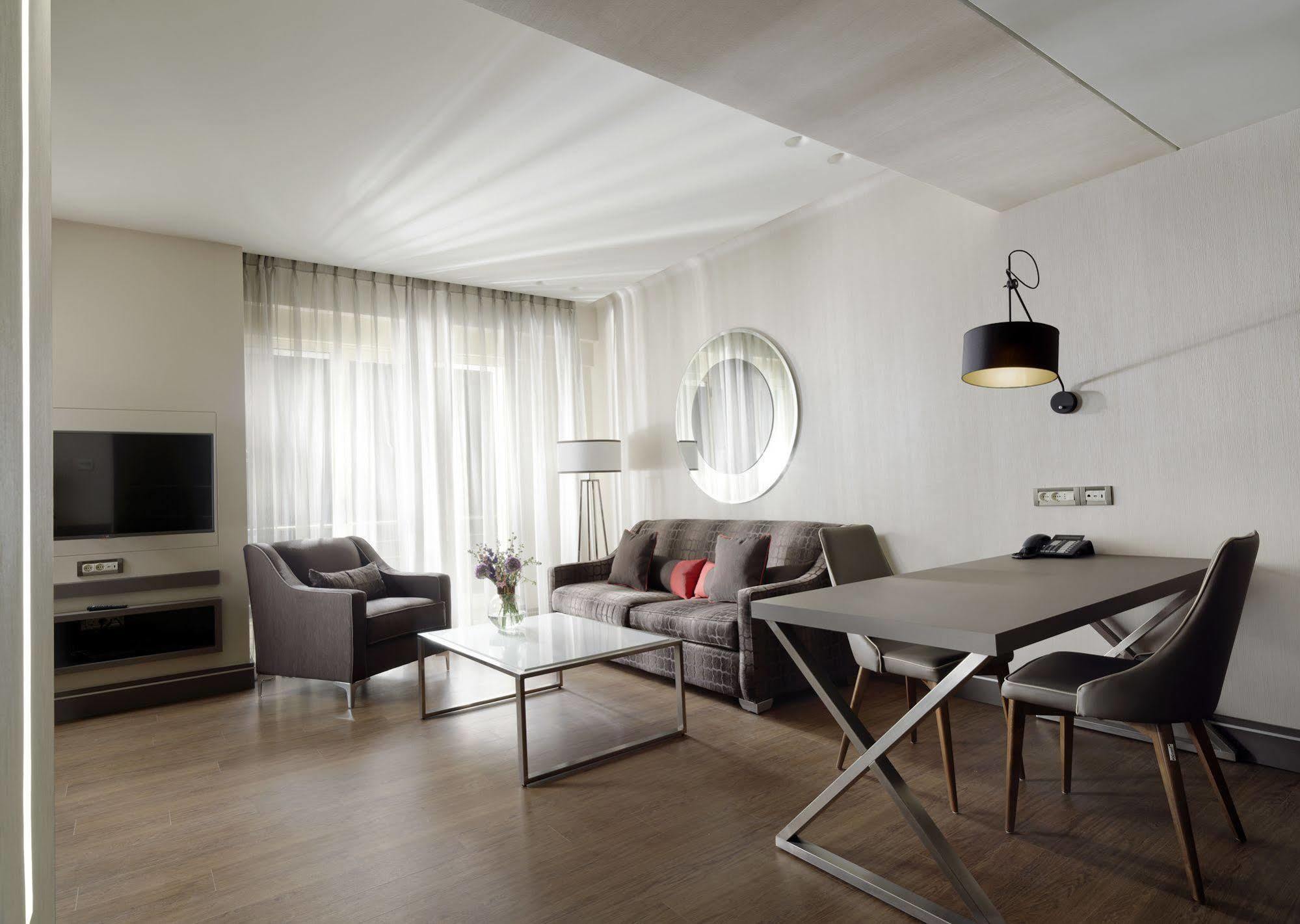 Holiday Suites Athen Exterior foto